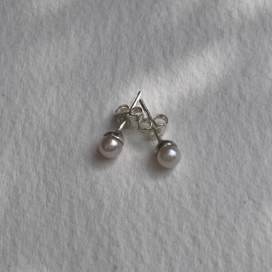 Freshwater pearl Stud Earrings