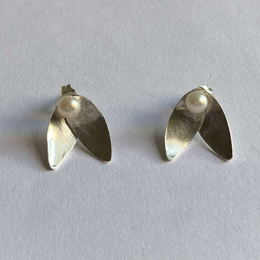 Freshwater Pearl Leaf Stud Earrings